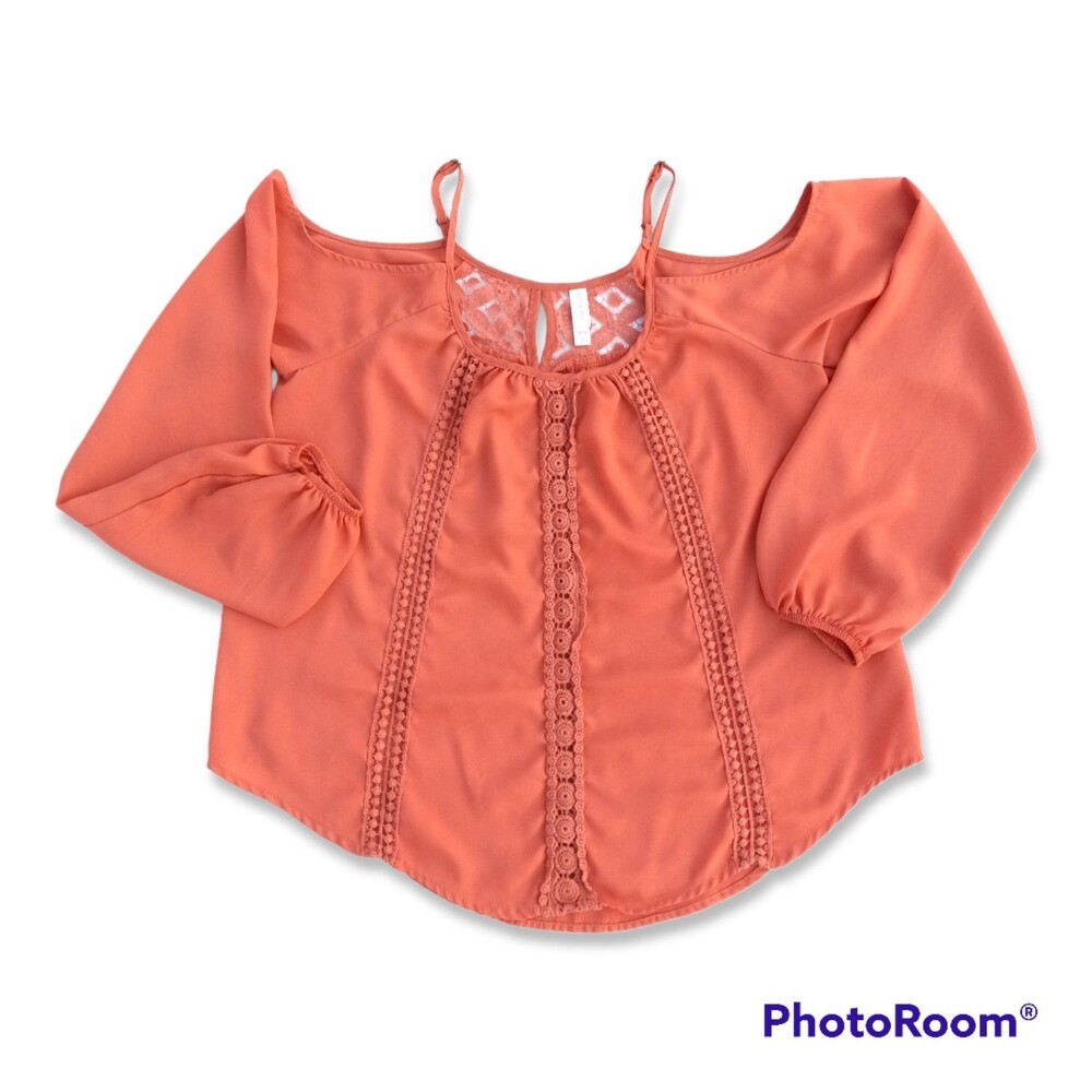 Xhilaration Medium Cold Shoulder Blouse-Boho-Peasant-Eyelet Lace-Crochet-Peach